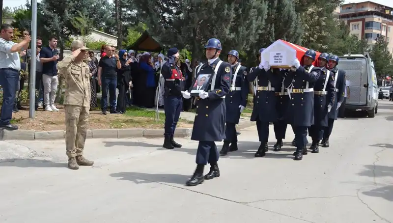 Şehit Gözyaşlarıyla Uğurlandı: Vatanseverler Törene Katıldı