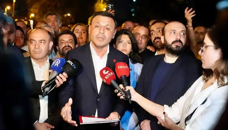 CHP İstanbul İl Başkanı Özgür Çelik, Kadınlar Günü'nde Önemli Açıklamalarda Bulundu