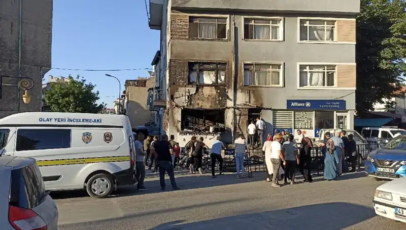 Tüp Bayisinde Gerçekleşen Patlamada Can Kaybı İkiye Çıktı