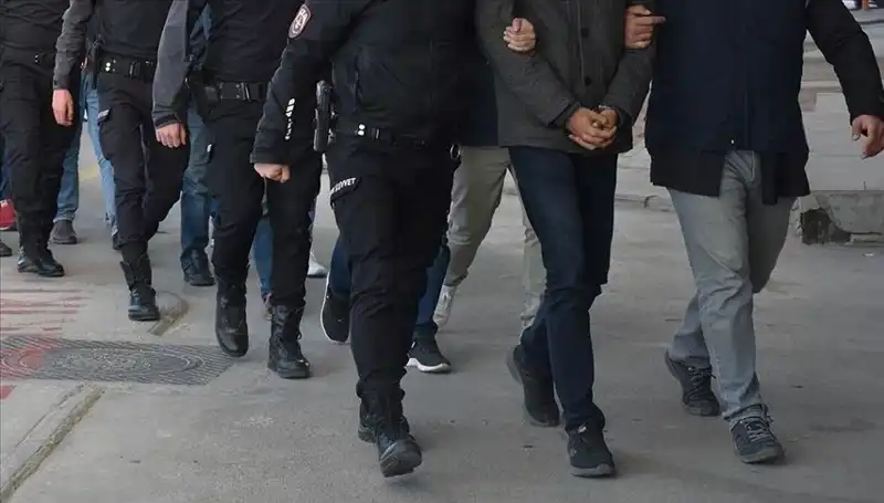 FETÖ’ye Yönelik Dev Operasyon: 5 İlde 10 Gözaltı