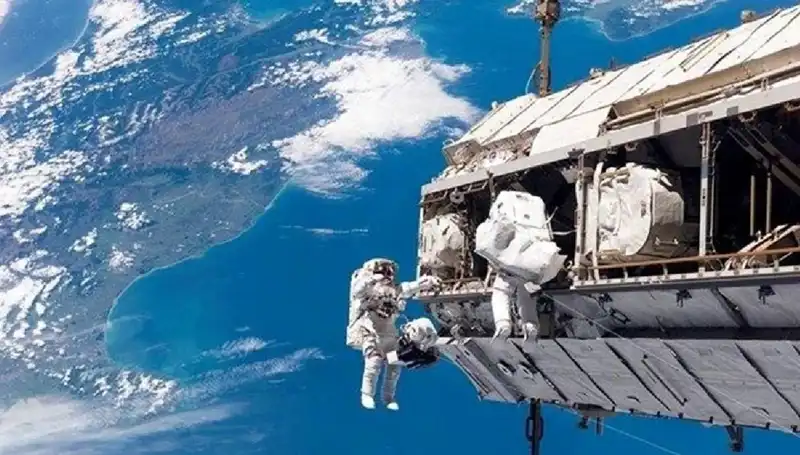 NASA ve Rusya Uzay İstasyonu İçin Tarihi İş Birliğine Adım Attı