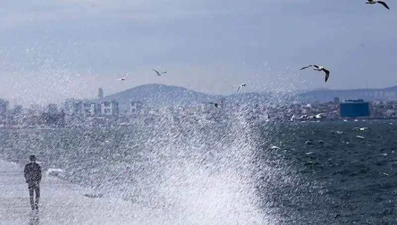 Türkiye’de Kuvvetli Rüzgar ve Sağanak Tehlikesine Dikkat!