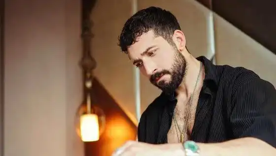 Emre Bulut'a Sahte Komiser Suçlaması: Araç Kaçırdı mı?