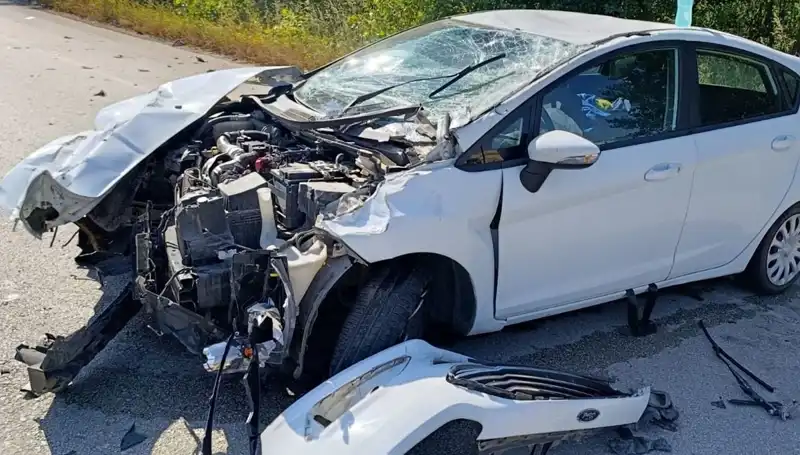 Çanakkale’de Trafik Kazası: İki Yaralı, Olayın Sebepleri Neler?