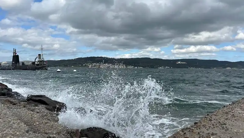 Beykoz Sahillerinde Denize Girmek Yasaklandı: Sebepleri ve Etkileri Neler?