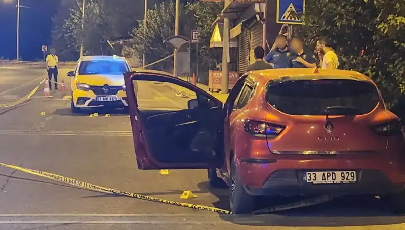 Otomobil Tartışması, Silahlı Çatışmaya Dönüşünce: 2 Ölü, 5 Yaralı