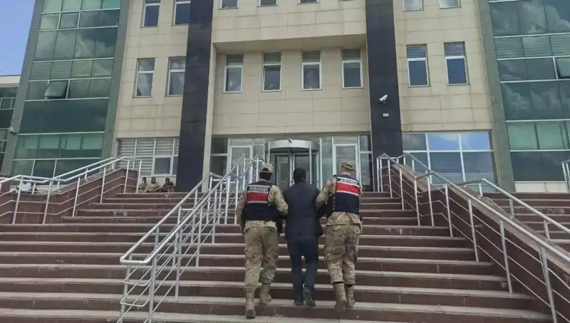 Hapis Cezasına Mühürlenen Şahsın Saklandığı Yer İfşa Oldu